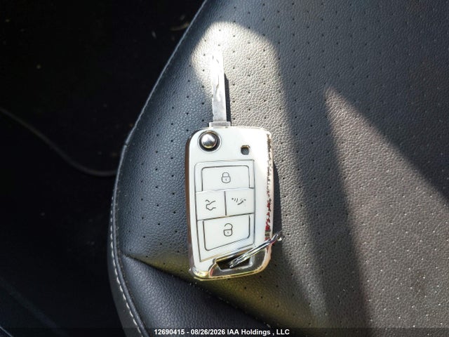 12690415 :رقم المزاد ، 3VV2B7AX9MM158090 vin ، 2021 Volkswagen Tiguan Se/se R-line Black/sel مزاد بيع