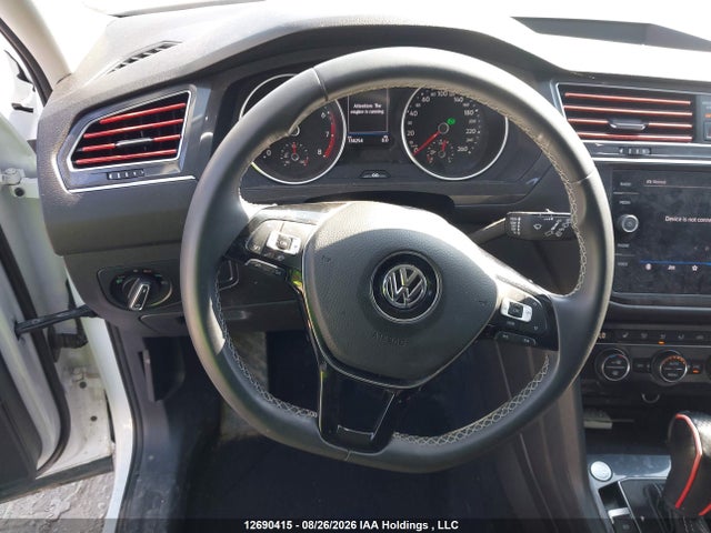 12690415 :رقم المزاد ، 3VV2B7AX9MM158090 vin ، 2021 Volkswagen Tiguan Se/se R-line Black/sel مزاد بيع