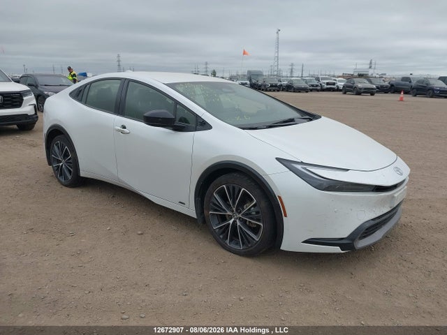 Toyota PRIUS XLE 2024 JTDADABU6R3011370 головне зображення