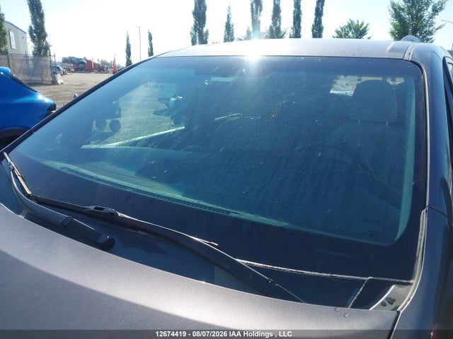 5TDJK3DC5FS095729 Toyota Sienna Le 7 Passenger