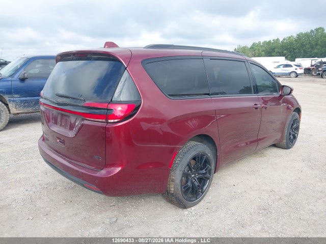 2022 Chrysler Pacifica Touring L მანქანა იყიდება აუქციონზე, vin: 2C4RC3BG2NR126982, აუქციონის ნომერი: 12690433