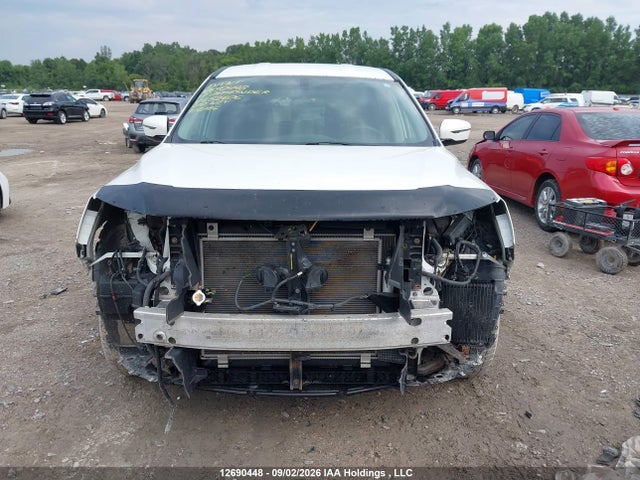 Продажа на аукционе авто 2017 Nissan Pathfinder, vin: 5N1DR2MM9HC652606, номер лота: 12690448