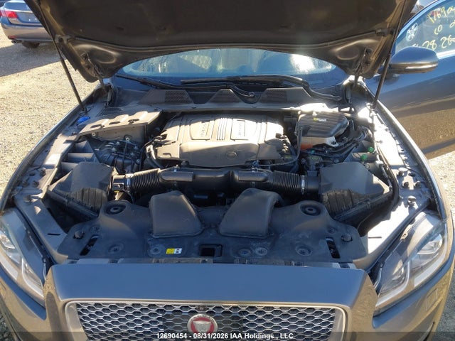 2016 Jaguar Xj Xjl Portfolio მანქანა იყიდება აუქციონზე, vin: SAJXJ2GD0G8V95929, აუქციონის ნომერი: 12690454