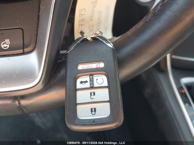 Honda Accord Touring 2018 1HGCV1F97JA804772 Image 11