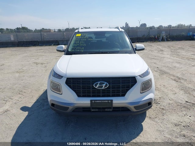 2022 Hyundai Venue Sel/limited მანქანა იყიდება აუქციონზე, vin: KMHRC8A39NU168351, აუქციონის ნომერი: 12690486