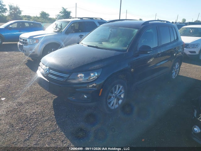 12690499 :رقم المزاد ، WVGAV7AX4CW532360 vin ، 2012 Volkswagen Tiguan 2.0 Tsi Comfortline/2.0 Tsi Trendline مزاد بيع