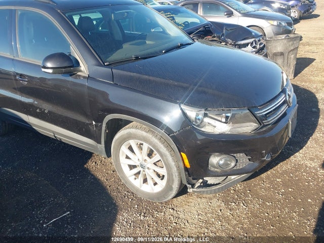 12690499 :رقم المزاد ، WVGAV7AX4CW532360 vin ، 2012 Volkswagen Tiguan 2.0 Tsi Comfortline/2.0 Tsi Trendline مزاد بيع