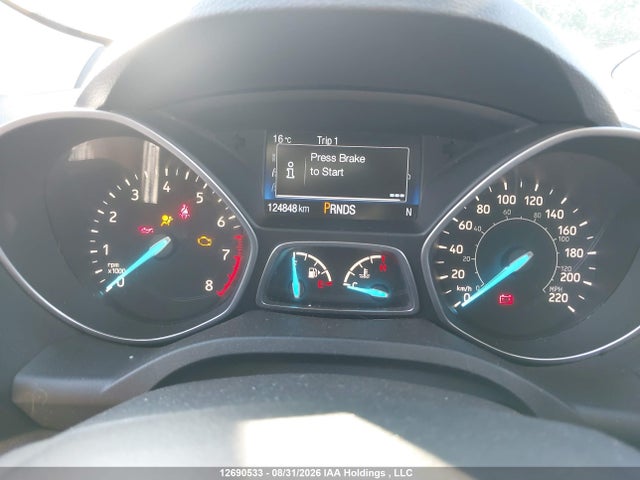 1FMCU9J98HUD60829 Ford Escape Titanium