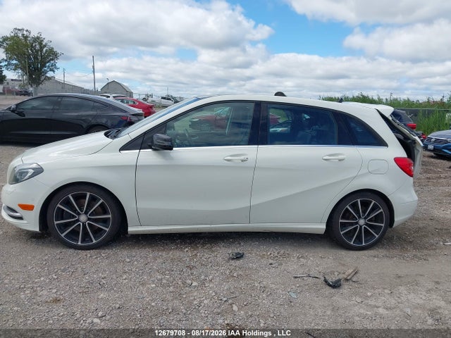 2013 Mercedes-benz B250 მანქანა იყიდება აუქციონზე, vin: WDDMH4EB6DJ162779, აუქციონის ნომერი: 12679708