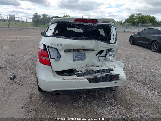 2013 Mercedes-benz B250 მანქანა იყიდება აუქციონზე, vin: WDDMH4EB6DJ162779, აუქციონის ნომერი: 12679708