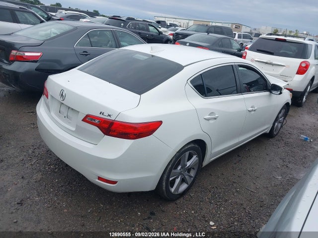Продажа на аукционе авто 2013 Acura Ilx, vin: 19VDE1F78DE403341, номер лота: 12690555