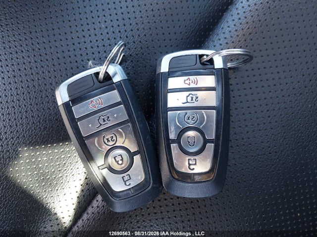 1FMCU9H98LUB35728 Ford ESCAPE SEL