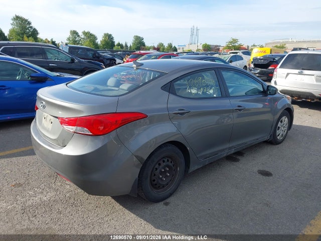 2013 Hyundai Elantra Gls/limited მანქანა იყიდება აუქციონზე, vin: 5NPDH4AE0DH433015, აუქციონის ნომერი: 12690570