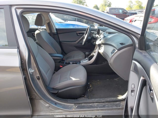 2013 Hyundai Elantra Gls/limited მანქანა იყიდება აუქციონზე, vin: 5NPDH4AE0DH433015, აუქციონის ნომერი: 12690570