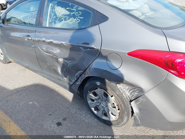 2013 Hyundai Elantra Gls/limited მანქანა იყიდება აუქციონზე, vin: 5NPDH4AE0DH433015, აუქციონის ნომერი: 12690570