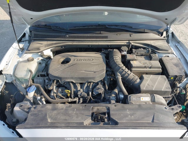 KMHTH6AB8KU002613 Hyundai Veloster Turbo
