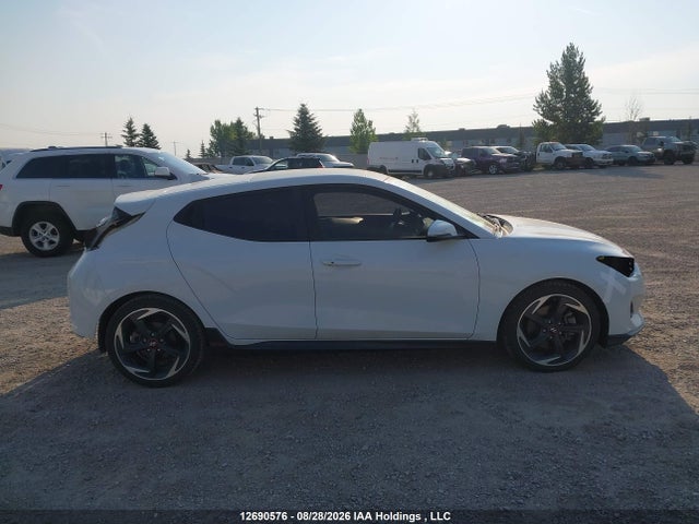 KMHTH6AB8KU002613 Hyundai Veloster Turbo
