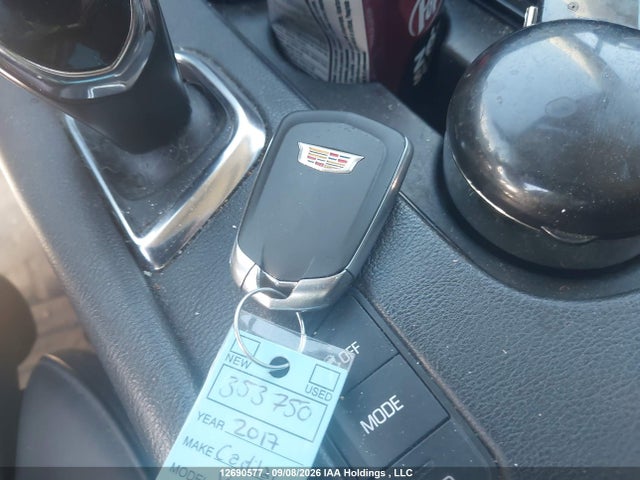 1GYKNDRS1HZ226944 Cadillac XT5 LUXURY