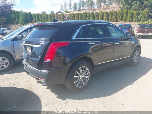 1GYKNDRS1HZ226944 Cadillac XT5 LUXURY