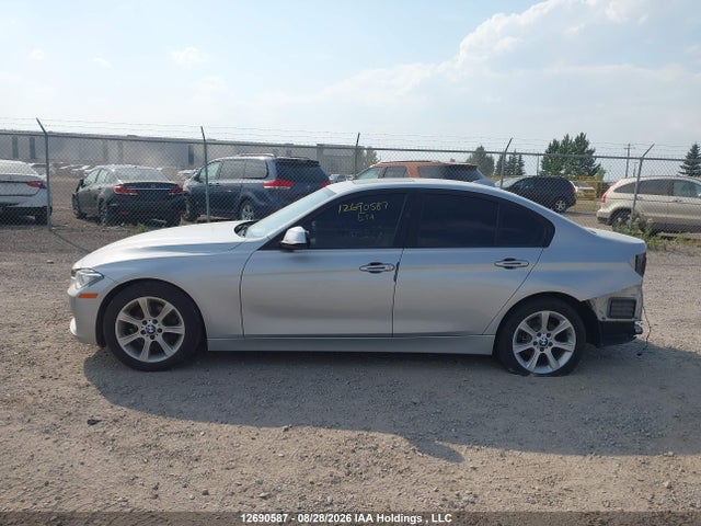 Продаж на аукціоні авто 2013 Bmw 328i Xdrive/xdrive Classic Line, vin: WBA3B3C59DF537675, номер лоту: 12690587