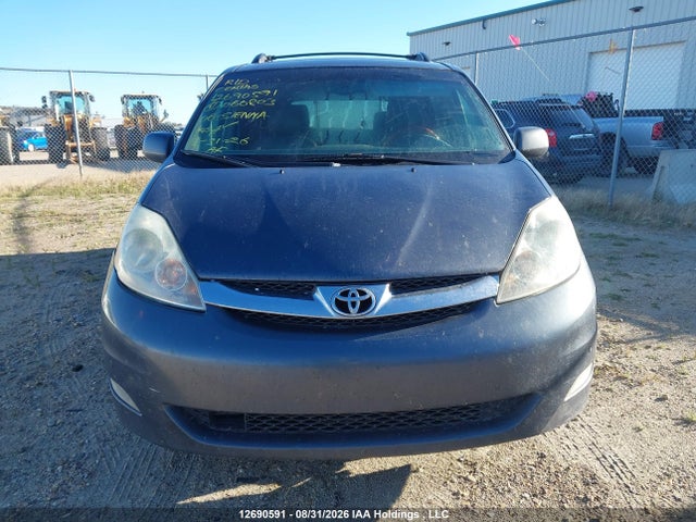 12690591 :رقم المزاد ، 5TDBA22C56S066803 vin ، 2006 Toyota Sienna Xle/xle Limited مزاد بيع