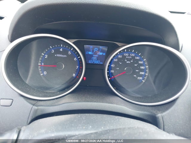 KM8JTCAF1FU107782 Hyundai Tucson Gl