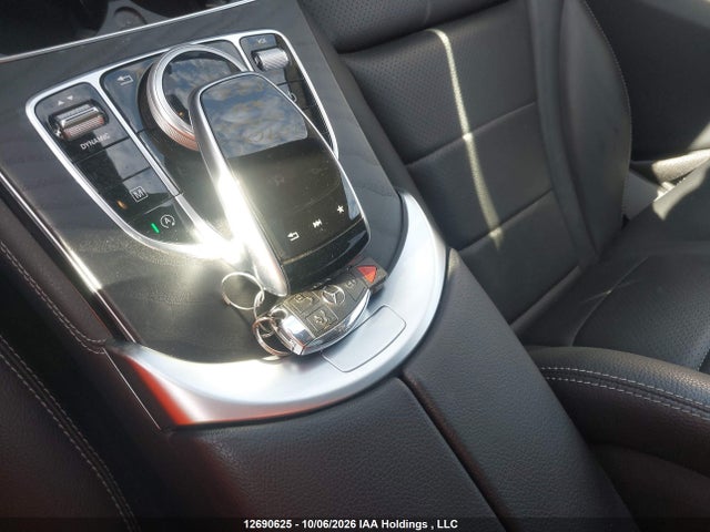 Продаж на аукціоні авто 2019 Mercedes-benz Glc 300 4matic, vin: WDC0G4KB8KV174822, номер лоту: 12690625