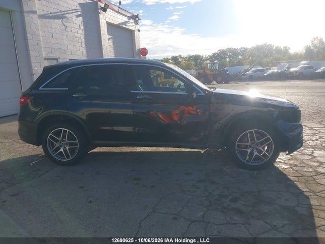 Продаж на аукціоні авто 2019 Mercedes-benz Glc 300 4matic, vin: WDC0G4KB8KV174822, номер лоту: 12690625