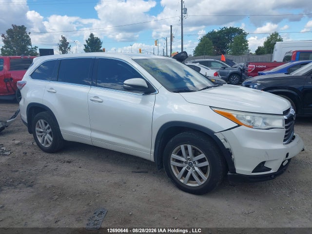12690646 :رقم المزاد ، 5TDBKRFH1GS294262 vin ، 2016 Toyota Highlander Le مزاد بيع