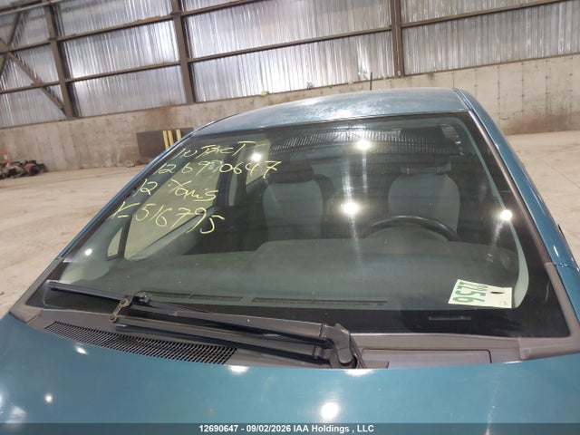12690647 :رقم المزاد ، JTDKTUD31CD516795 vin ، 2012 Toyota Yaris Le مزاد بيع