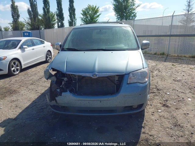 12690651 :رقم المزاد ، 2A4RR5DX2AR187700 vin ، 2010 Chrysler Town & Country Touring مزاد بيع