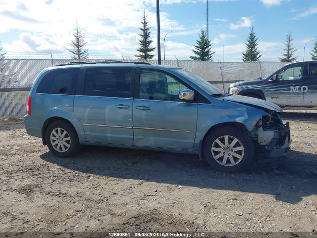 12690651 :رقم المزاد ، 2A4RR5DX2AR187700 vin ، 2010 Chrysler Town & Country Touring مزاد بيع