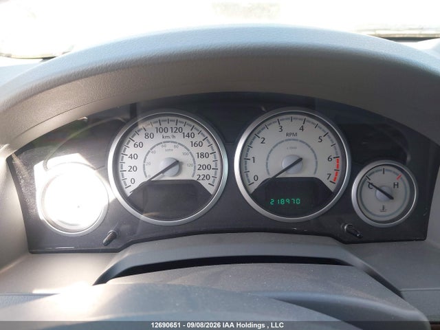 12690651 :رقم المزاد ، 2A4RR5DX2AR187700 vin ، 2010 Chrysler Town & Country Touring مزاد بيع