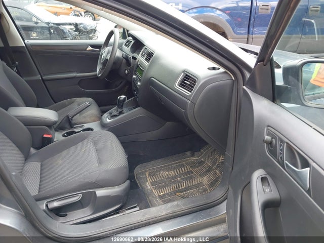 Продажа на аукционе авто 2013 Volkswagen Jetta, vin: 3VW2K7AJ9DM371841, номер лота: 12690662