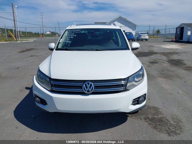 Продажа на аукционе авто 2017 Volkswagen Tiguan Highline, vin: WVGLV7AX2HW507814, номер лота: 12690672