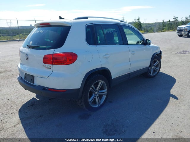 Продажа на аукционе авто 2017 Volkswagen Tiguan Highline, vin: WVGLV7AX2HW507814, номер лота: 12690672