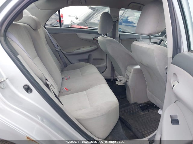 12690678 :رقم المزاد ، 2T1BU4EE4AC207104 vin ، 2010 Toyota Corolla S/le/xle مزاد بيع