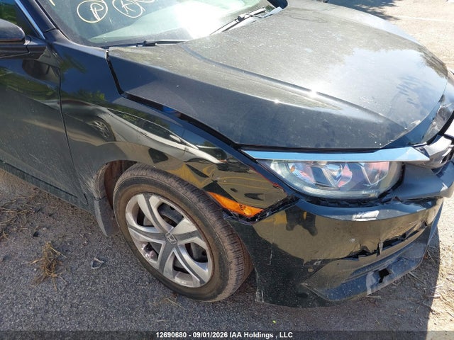 Honda Civic 2017 2HGFC2E58HH009880 Image 21