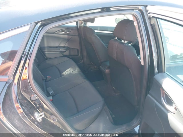 Honda Civic 2017 2HGFC2E58HH009880 Image 8