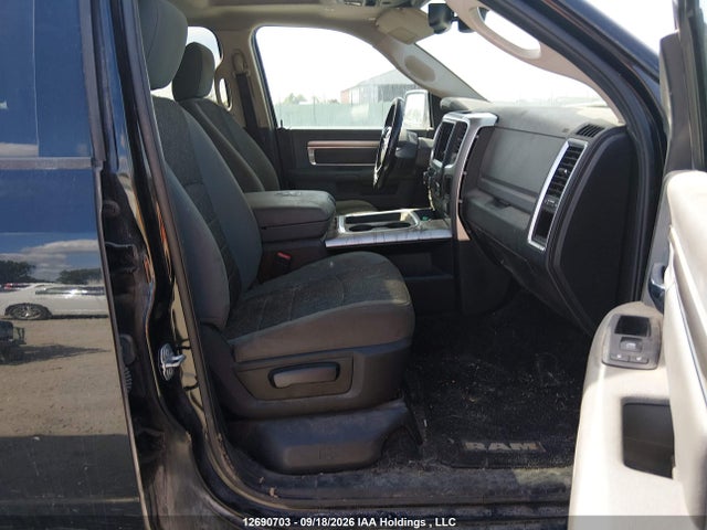 12690703 :رقم المزاد ، 1C6RR7LM6KS669389 vin ، 2019 Ram 1500 Classic Slt مزاد بيع