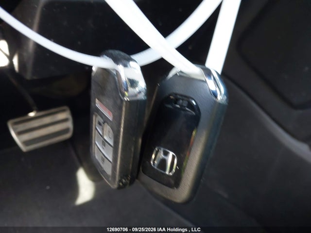 12690706 :رقم المزاد ، 2HKRW2H45NH221001 vin ، 2022 Honda Cr-v Sport مزاد بيع
