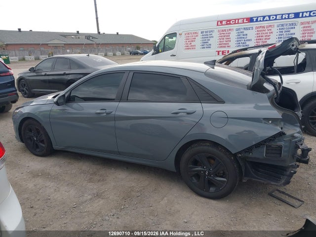 KMHLM4AGXMU067042 Hyundai Elantra Preferred Ivt With Sun And Tech Package