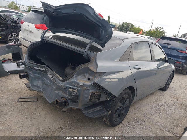 KMHLM4AGXMU067042 Hyundai Elantra Preferred Ivt With Sun And Tech Package