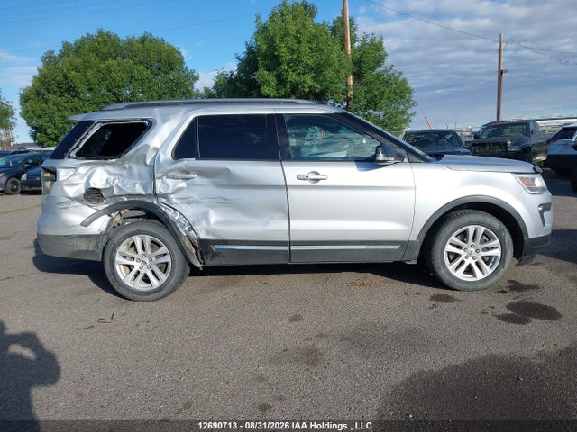 Ford EXPLORER XLT 2018 1FM5K8D86JGB20467 Image 13
