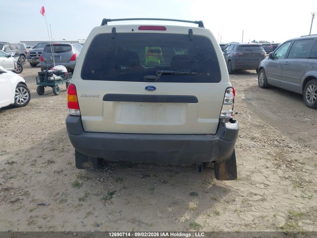 12690714 :رقم المزاد ، 1FMYU02193KE18090 vin ، 2003 Ford Escape Xls مزاد بيع