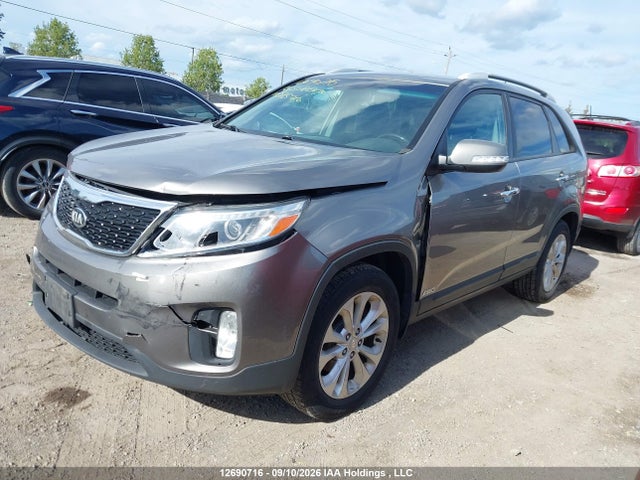 KIA Sorento 2015 5XYKUDA78FG585980 Image 2
