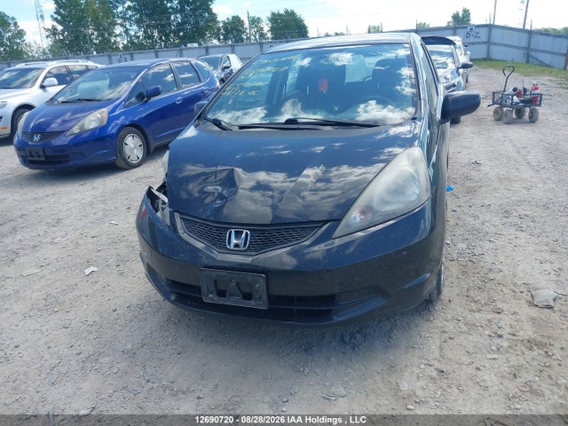 2013 Honda Fit Lx მანქანა იყიდება აუქციონზე, vin: LUCGE8H55D3005791, აუქციონის ნომერი: 12690720