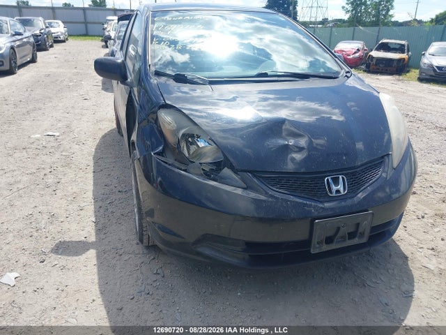 2013 Honda Fit Lx მანქანა იყიდება აუქციონზე, vin: LUCGE8H55D3005791, აუქციონის ნომერი: 12690720