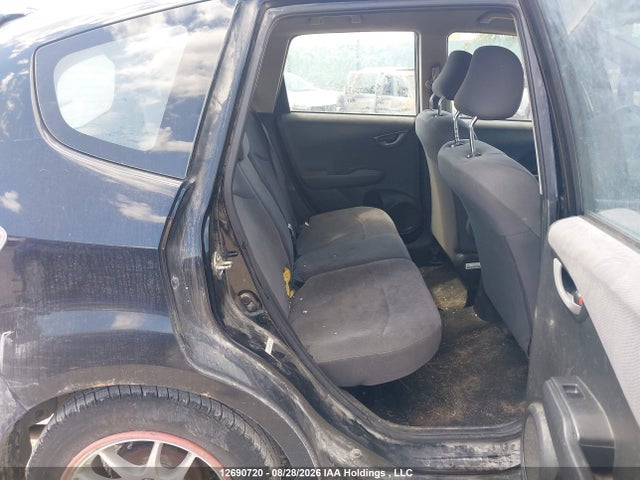 2013 Honda Fit Lx მანქანა იყიდება აუქციონზე, vin: LUCGE8H55D3005791, აუქციონის ნომერი: 12690720