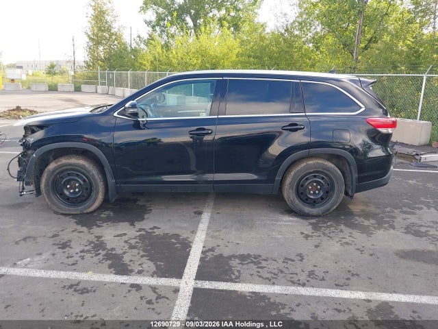 Toyota Highlander Xle 2019 5TDJZRFH5KS620435 Image 15